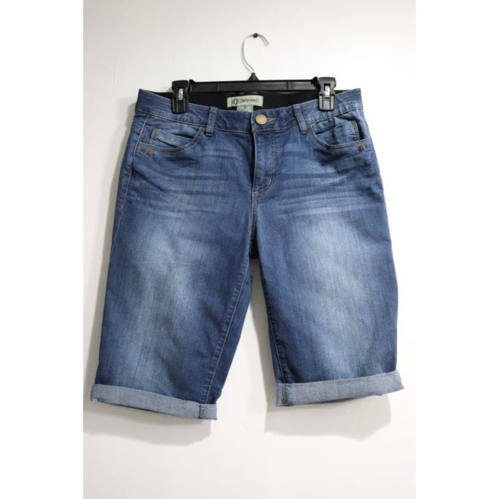 Democracy Bermuda Shorts